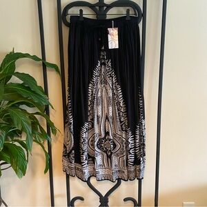 Elegant Black and White Skirt